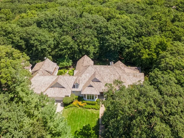 2433 Jordan Trl, West Des Moines, IA 50265