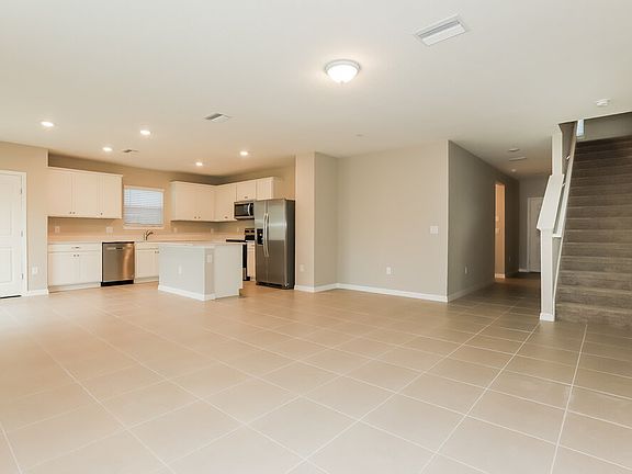 5th image of 2160 Tehama Ct