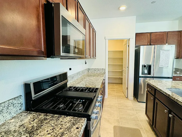 5348 Knights Valley Ln — Photo 4
