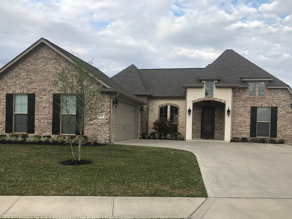 1st image of 225 Chaple Creek Dr