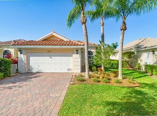 8338 SE Angelina Ct, Hobe Sound, FL 33455