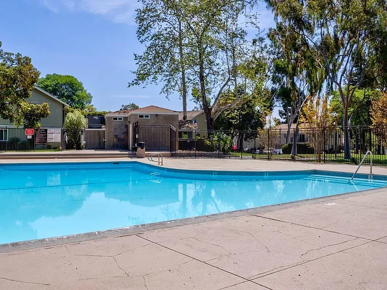 7922 Camino Jonata — Photo 17