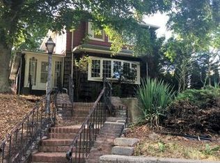 804 Ravenhill Pl, Ridgefield, NJ 07657