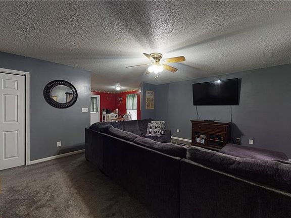 5th image of 213 Poston Cir
