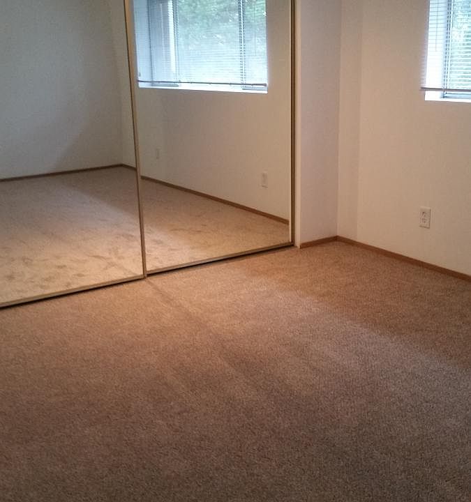 Huge master bed