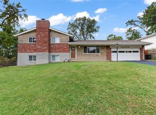 9730 Jackie Ln, Saint Louis, MO