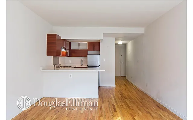 Rented by Douglas Elliman | media 26