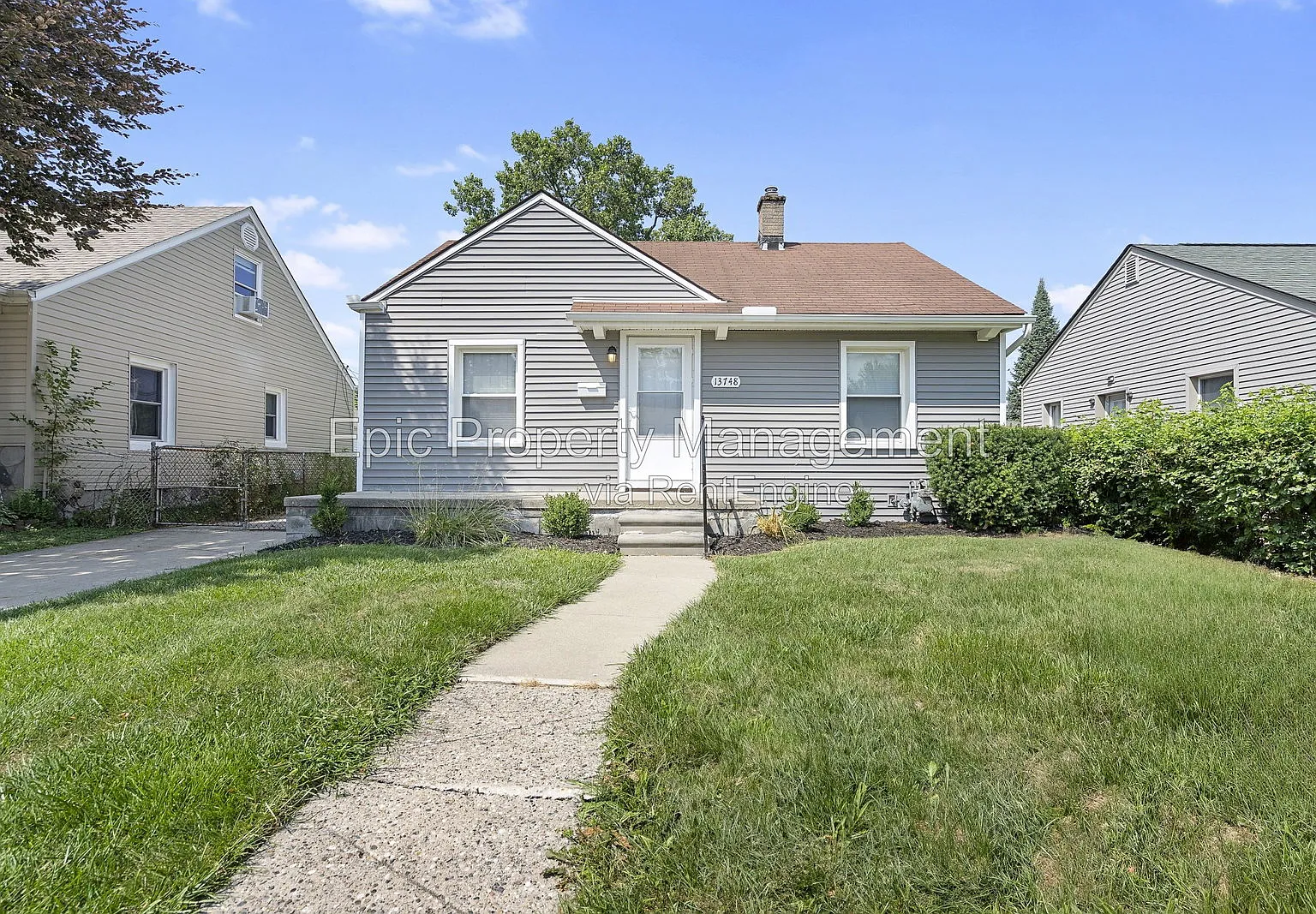 2 bed, 1.0 bath, $1,645 — Photo 1