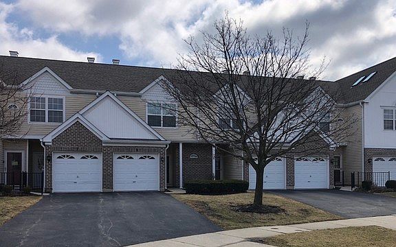 2nd image of 7 Arboretum Dr