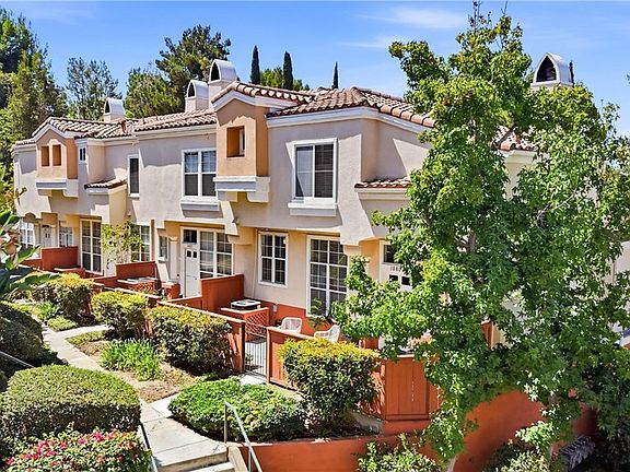 3rd image of 1080 S Rossano Way