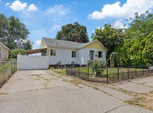 2204 E Joseph Ave, Spokane, WA 99208