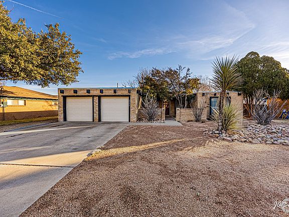 3rd image of 2206 Northrup Dr