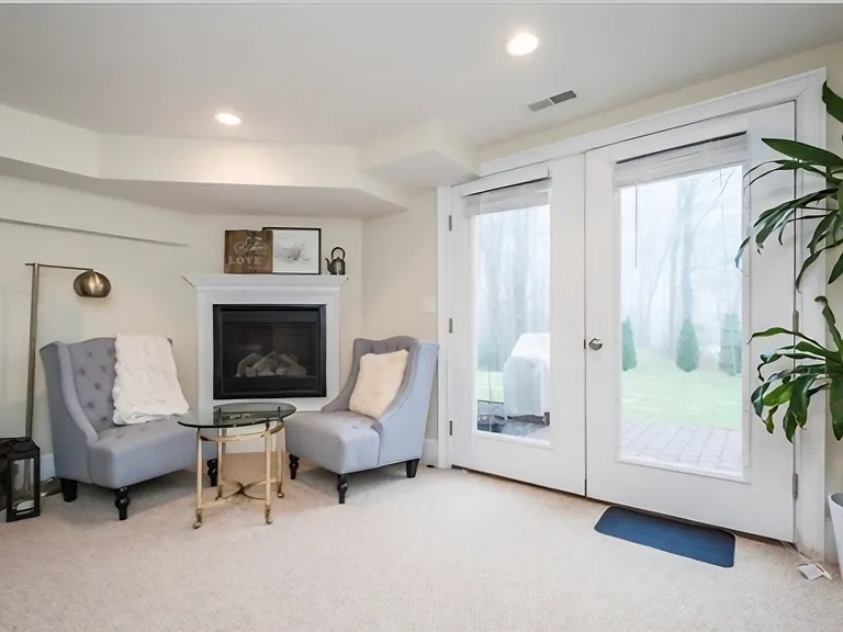 143 Broad St #20 — Photo 8