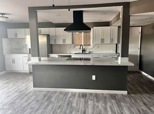 9713 W Teakwood Dr, Sun City, AZ 85351
