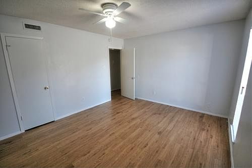 5th image of 615 W Saint Johns Ave APT 111