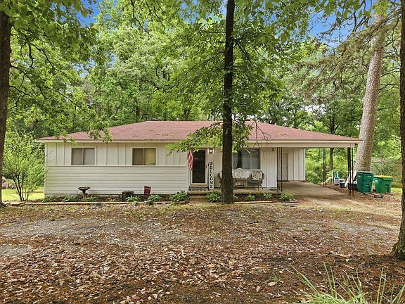 2nd image of 3217 Garniece Dr