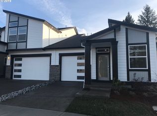 6400 SE Genrosa St #LT151, Hillsboro, OR 97123