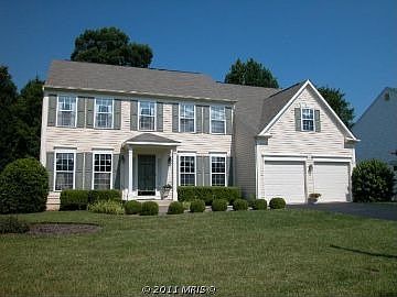 1st image of 7 Jamestown Ct