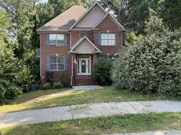 1st image of 170 Chinaberry Ln