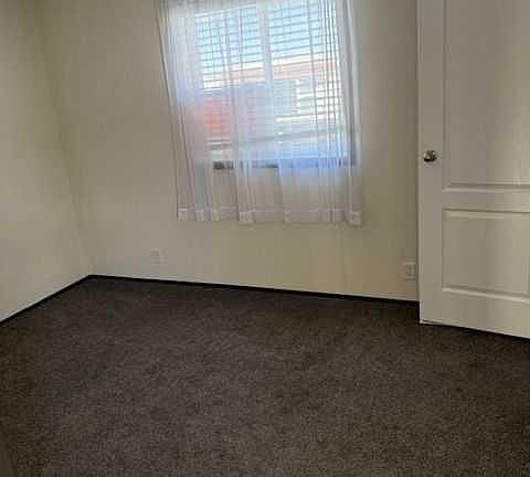 4th image of 1101 84th St NE #202