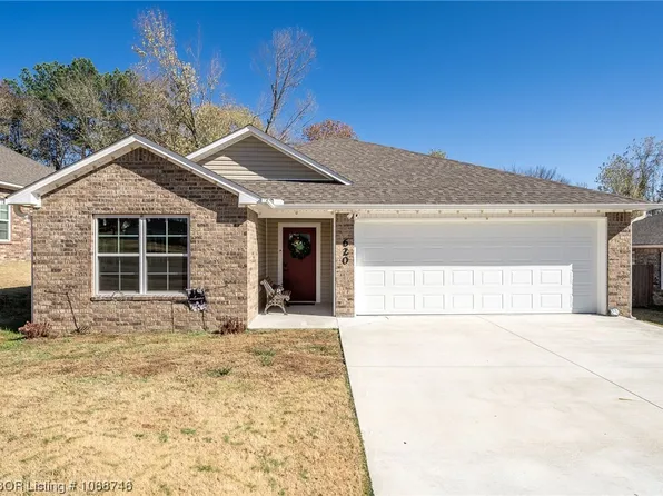 620 N Oak St, Hackett, AR 72937