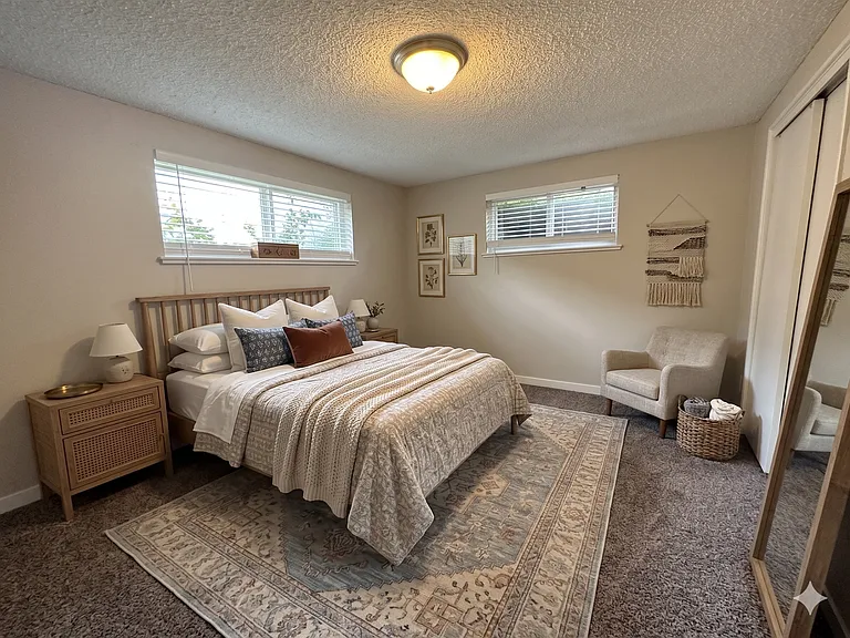 2561 Jellison St #2561 — Photo 7