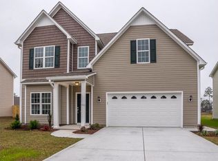 926 Eastman Creek Dr, Beaufort, NC 28516