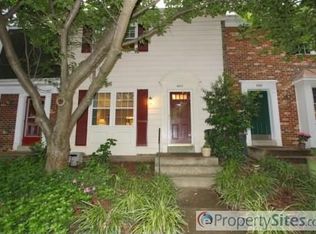 4803 Nash Dr, Fairfax, VA 22032
