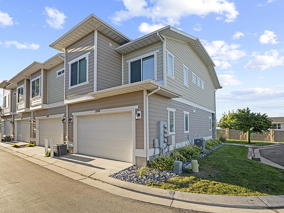 4th image of 1742 W Nikos Ln #1