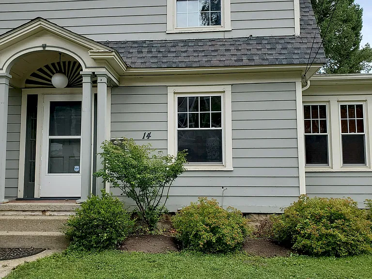14 N Grove St — Photo 15