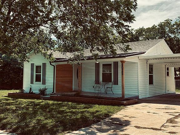 2nd image of 4025 Rita Beth St