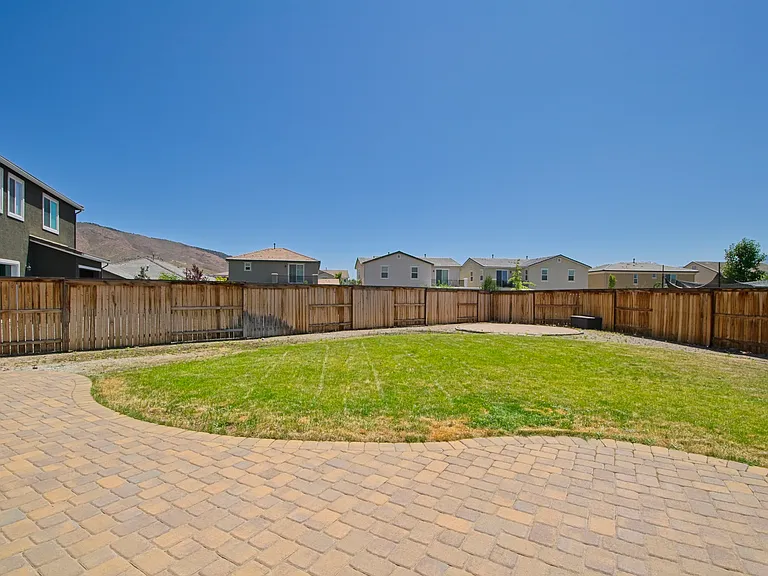 3030 Bonfire Ln — Photo 34