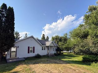 415 S Lake Ave, Phillips, WI 54555