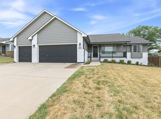6941 N Wendell Cir, Wichita, KS 67219