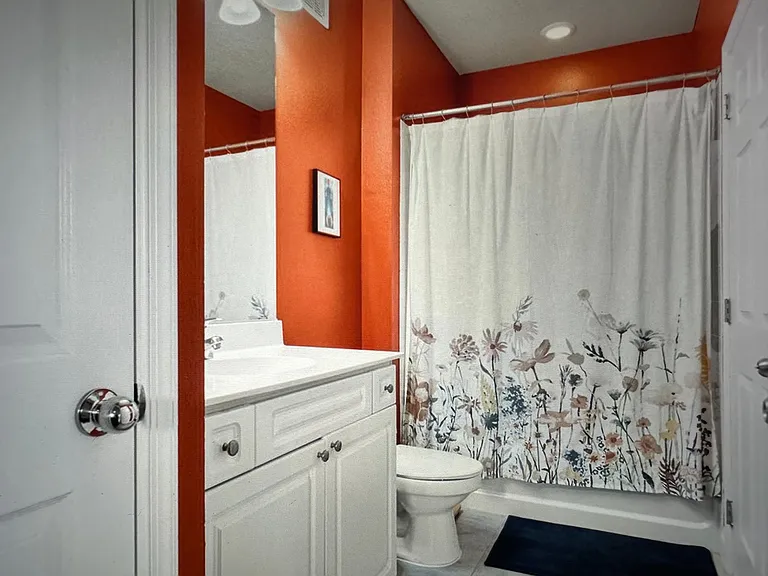 501 Hungerford Dr #P81 — Photo 4