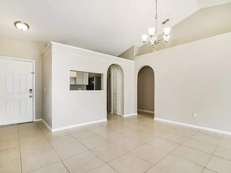 2459 Parsons Pond Cir — Photo 6