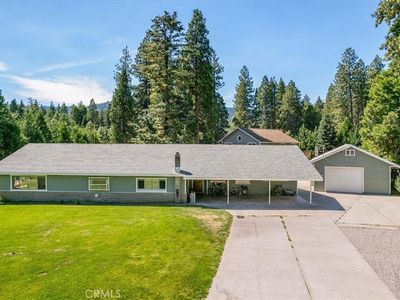 1231 W Scenic Dr, Mount Shasta, CA, 96067