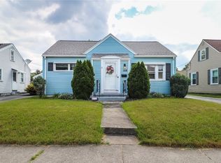 128 Whittington Rd, Rochester, NY 14609