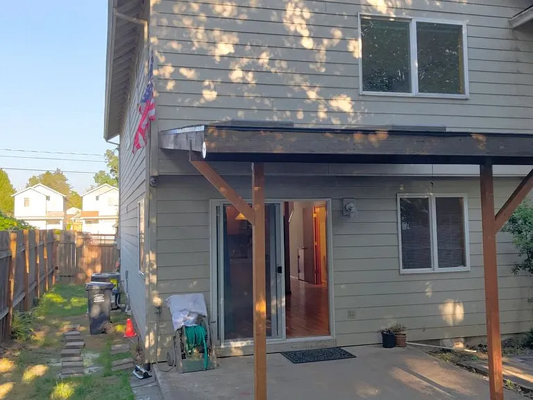 2753 SE 85th Ave — Photo 18