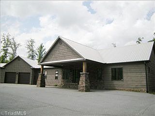 1st image of 4714 Chesterton Dr