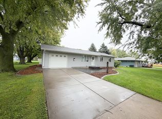 612 11th St, Brewster, MN 56119