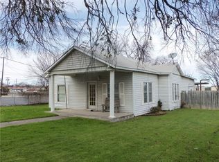 503 E Main St, Decatur, TX 76234