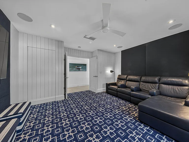 3109 NE 42nd Ct — Photo 59
