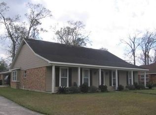 14734 Stoneberg Ave, Baton Rouge, LA 70816