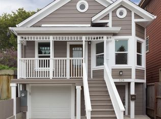 528 Henry St, Oakland, CA 94607