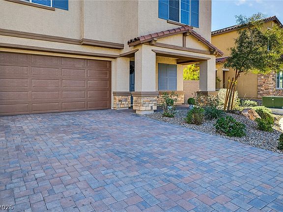 4th image of 4025 Redwood Glen Ct