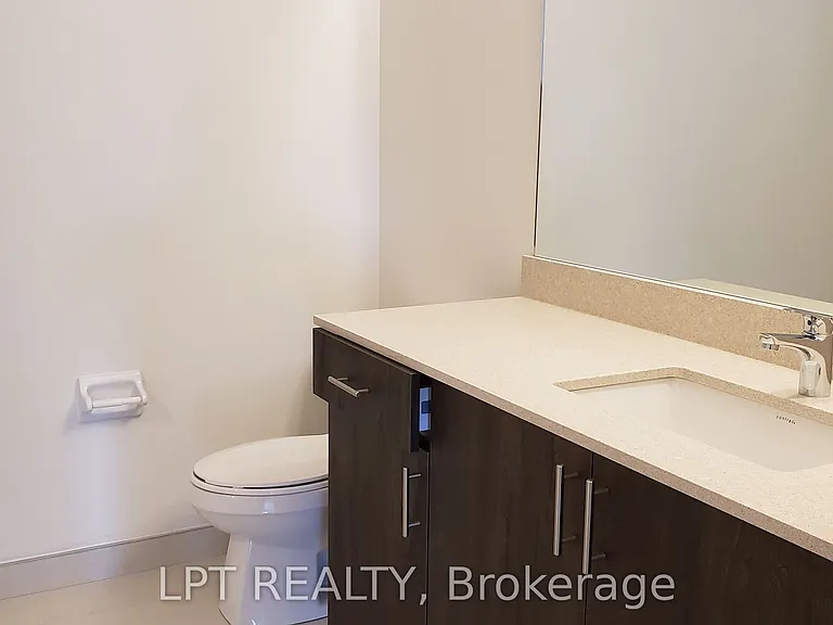 1180 Cawthra Rd #110 — Photo 25