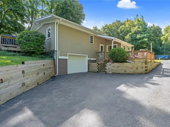 4891 Onondaga Rd, Syracuse, NY 13215