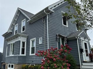 25 Highland Rd, Tiverton, RI 02878