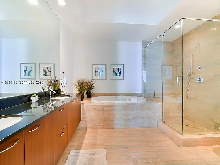 15811 Collins Ave #2703 — Photo 19
